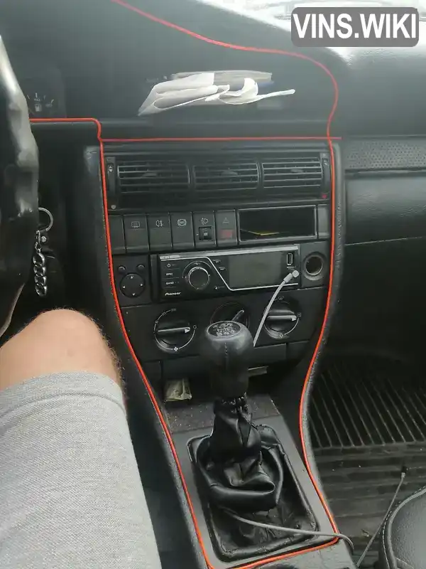 Audi 100 1991, фото з оголошення 2 з 12, VIN WAUZZZ4AZMA030349