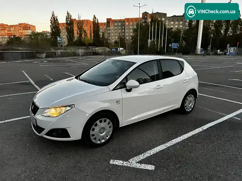SEAT Ibiza 2010, фото з оголошення 2 з 21, VIN VSSZZZ6JZBR074333