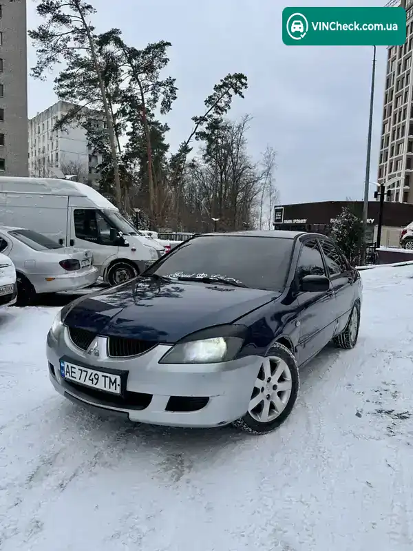 Mitsubishi Lancer 2004, фото з оголошення 1 з 15, VIN JMBSNCS3A5U003367