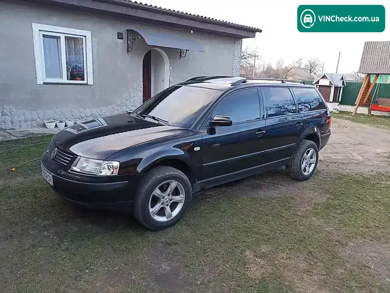 Volkswagen Passat 2000, фото з оголошення 1 з 9, VIN WVWZZZ3BZYE425863