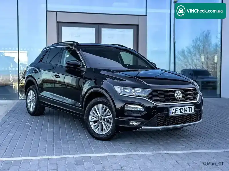 Volkswagen T-Roc 2019, фото з оголошення 1 з 21, VIN WVGZZZA1ZLV029914