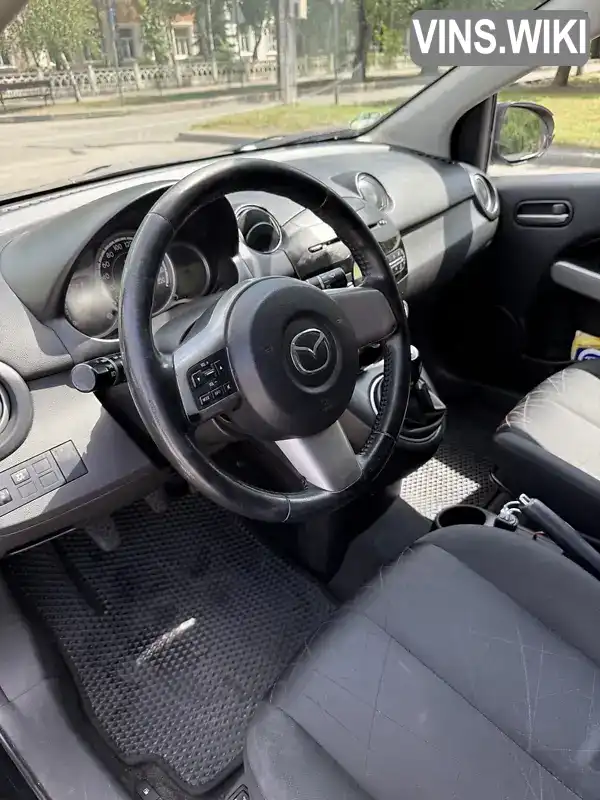 Mazda 2 2011, фото з оголошення 1 з 21, VIN JMZDEA4J200420945