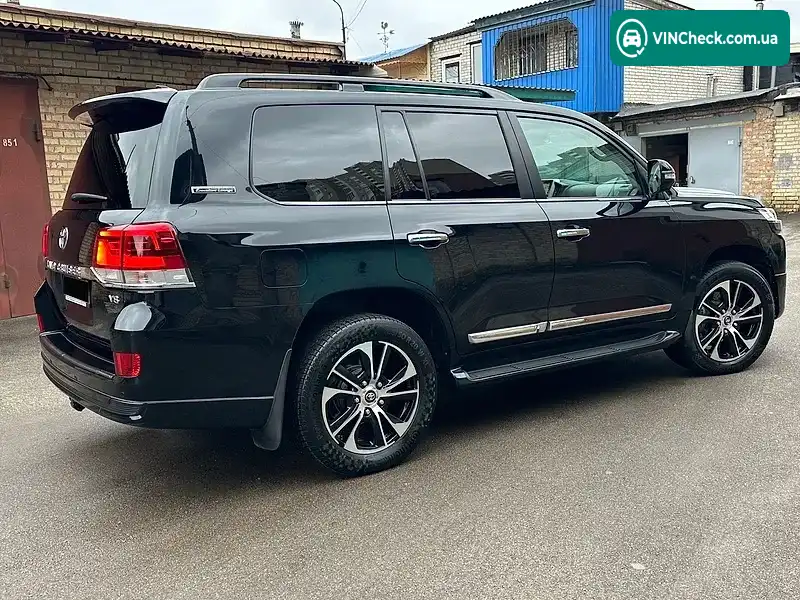 Toyota Land Cruiser 2020, фото з оголошення 2 з 20, VIN JTMCV02J104314088