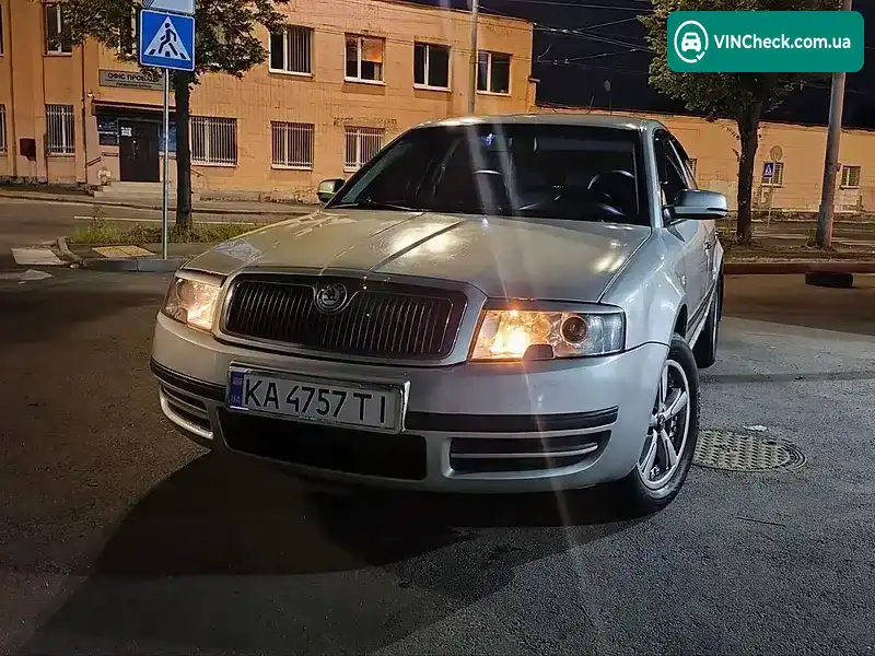 Skoda Superb 2004, фото з оголошення 2 з 20, VIN TMBDL23U65B044390