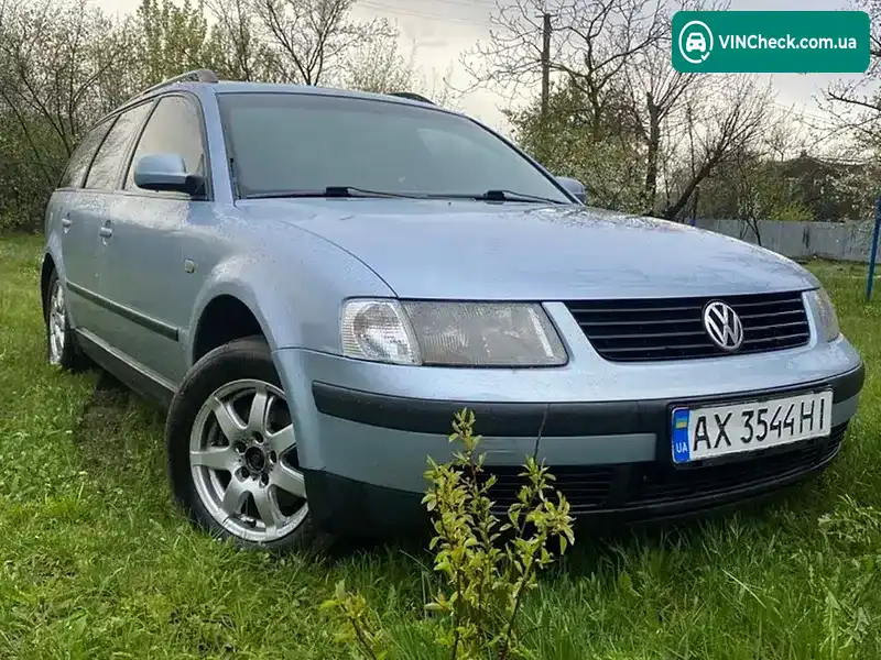 Volkswagen Passat 1998, фото з оголошення 1 з 14, VIN WVWZZZ3BZXE100586