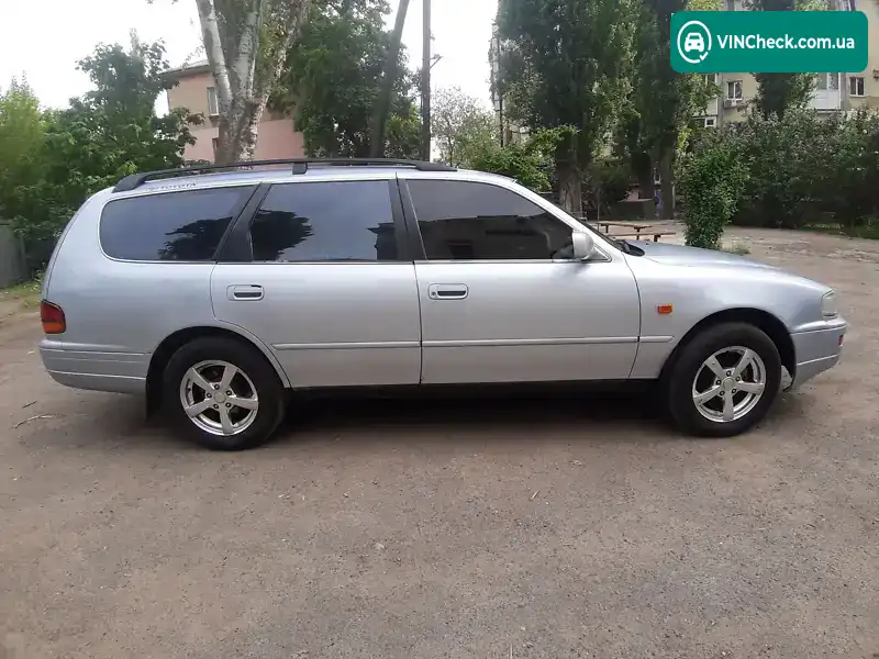 Toyota Camry 1997, фото з оголошення 2 з 4, VIN 6T172SK10V9358121