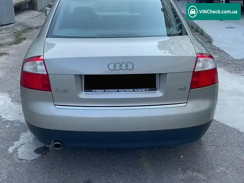Audi A4 2002, фото з оголошення 2 з 4, VIN WAUZZZ8E23A017458