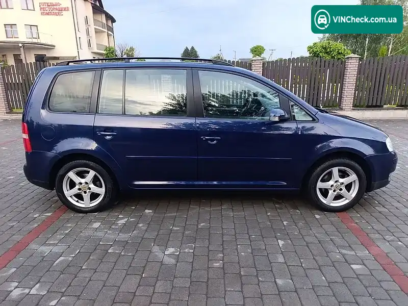 Volkswagen Touran 2006, фото з оголошення 1 з 20, VIN WVGZZZ1TZ6W077584