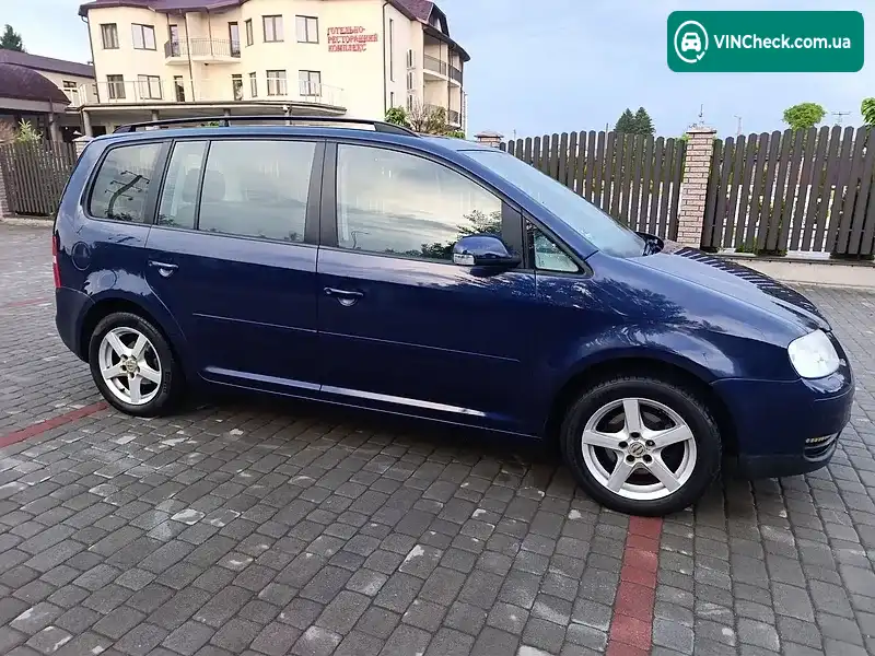 Volkswagen Touran 2006, фото з оголошення 2 з 20, VIN WVGZZZ1TZ6W077584