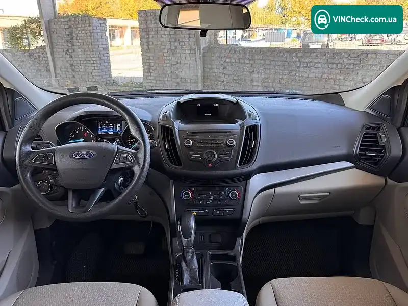 Ford Escape 2018, фото з оголошення 2 з 20, VIN 1FMCU9GD1JUD15586