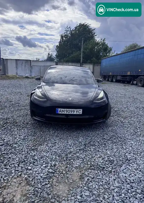 Tesla Model 3 2018, фото з оголошення 2 з 14, VIN 5YJ3E1EA2JF089269
