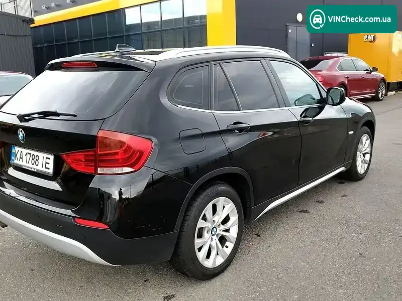BMW X1 2010, фото з оголошення 2 з 20, VIN WBAVP51010VM71653