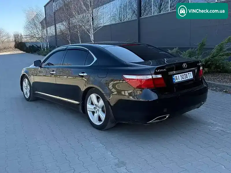 Lexus LS 2007, фото з оголошення 2 з 10, VIN JTHGM46F905020447