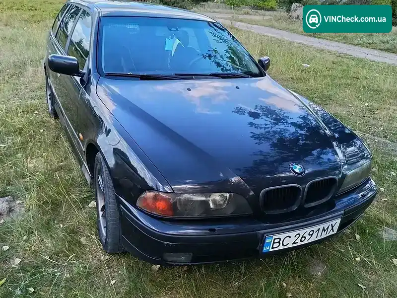 BMW 5 Series 2000, фото з оголошення 2 з 8, VIN WBADP81010GS88318