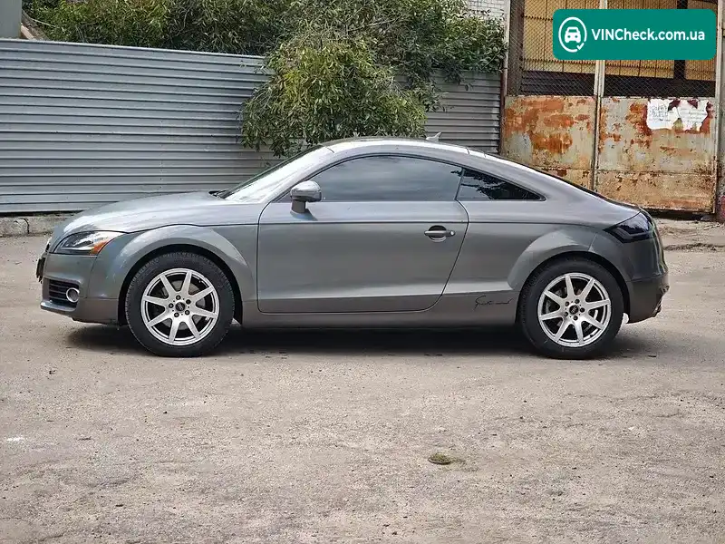 Audi TT 2010, фото з оголошення 2 з 20, VIN TRUBFAFK1B1015003