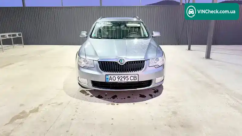 Skoda Superb 2012, фото з оголошення 2 з 21, VIN TMBJJ73T8C9058776