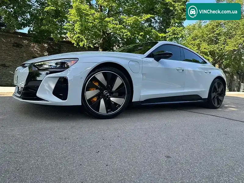 Audi RS e-tron GT 2022, фото з оголошення 1 з 21, VIN WAUBHBFW7N7904125