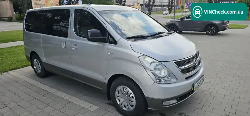 Hyundai H-1 2008, фото з оголошення 2 з 8, VIN KMHWH81JP8U077600