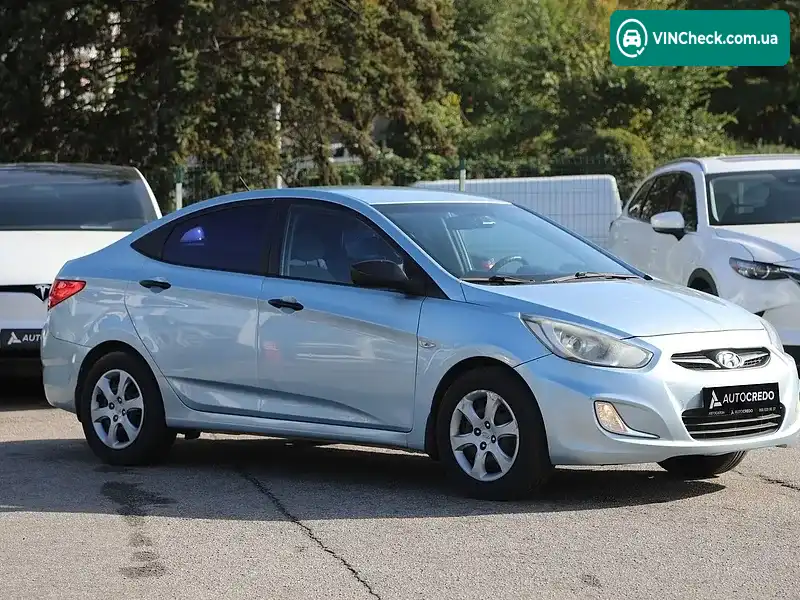 Hyundai Accent 2013, фото з оголошення 2 з 20, VIN Z94CT41CBDR264971