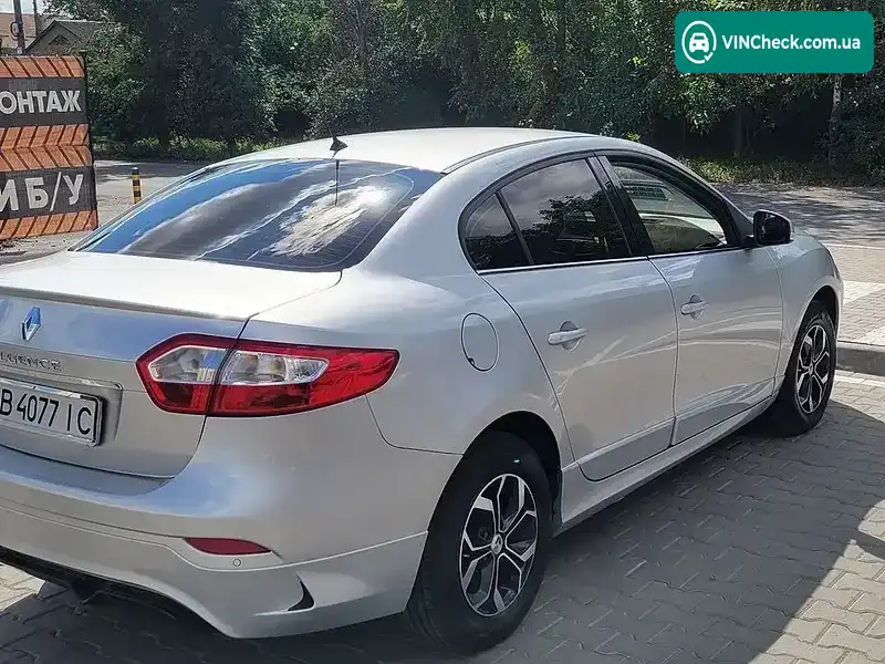 Renault Fluence 2011, фото з оголошення 2 з 20, VIN VF1LZBD0646244453