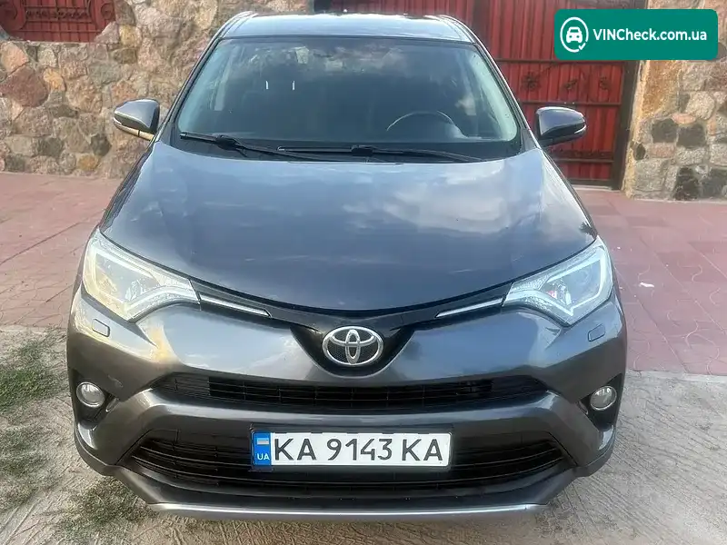 Toyota RAV4 2018, фото з оголошення 2 з 15, VIN JTMREREVX0D119930