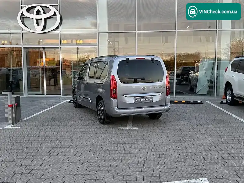 Toyota Proace City Verso 2024, фото з оголошення 2 з 19, VIN YAREBYHZ3RJ804812