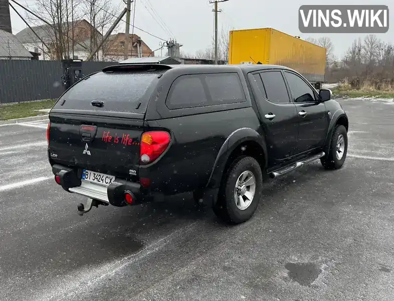 Mitsubishi L 200 2013, фото з оголошення 2 з 10, VIN MMCJRKB40EDZ06618