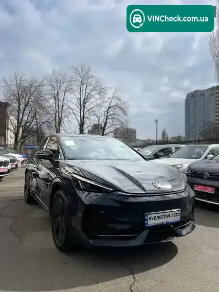 Volkswagen ID. UNYX 2025, фото з оголошення 2 з 17, VIN HVWJA1ER0S1202952