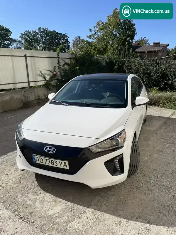Hyundai Ioniq 2017, фото з оголошення 2 з 19, VIN KMHC75LH0HU008753
