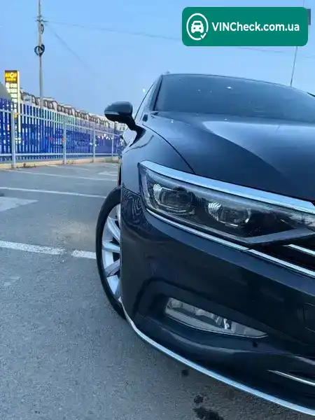 Volkswagen Passat 2020, фото з оголошення 1 з 21, VIN WVWZZZ3CZME012624