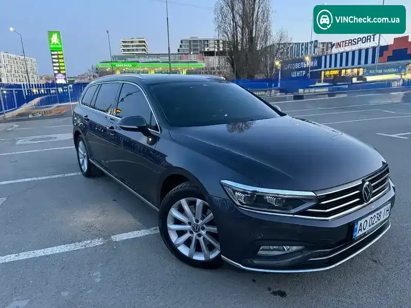 Volkswagen Passat 2020, фото з оголошення 2 з 21, VIN WVWZZZ3CZME012624