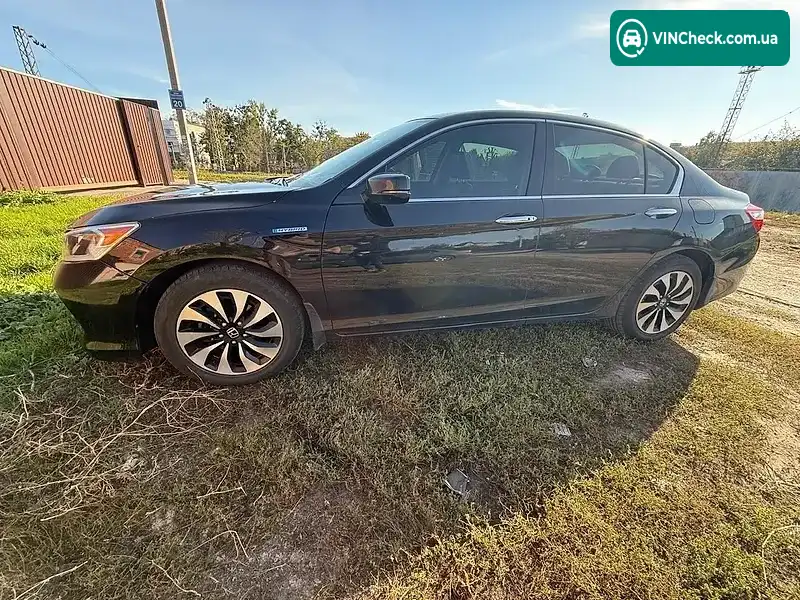 Honda Accord 2017, фото з оголошення 1 з 11, VIN JHMCR6F53HC031180