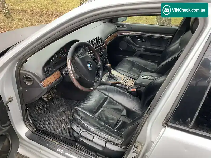 BMW 5 Series 2000, фото з оголошення 2 з 21, VIN WBADL81070GX42938