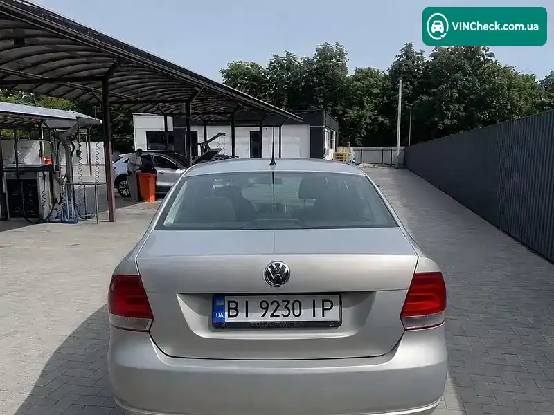 Volkswagen Polo 2011, фото з оголошення 2 з 8, VIN XW8ZZZ61ZBG022848