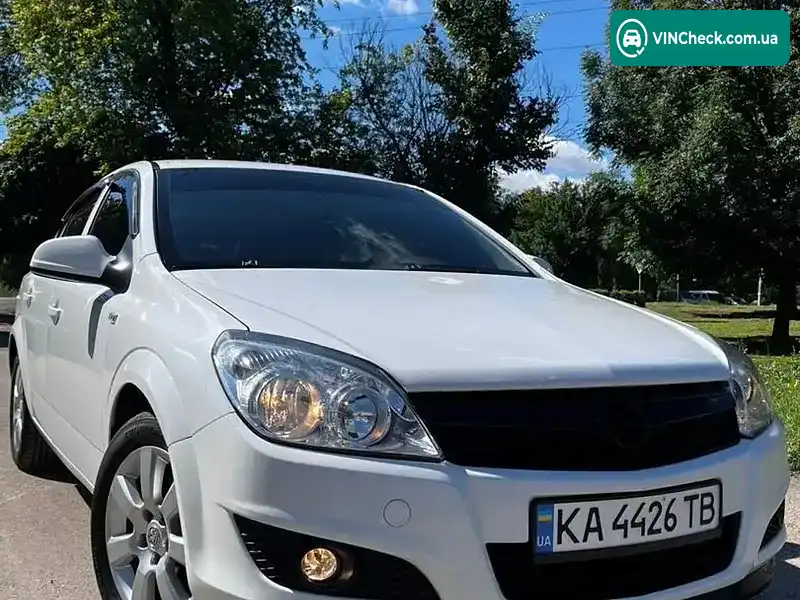 Opel Astra 2012, фото з оголошення 1 з 13, VIN W0L0AHL69CG059884