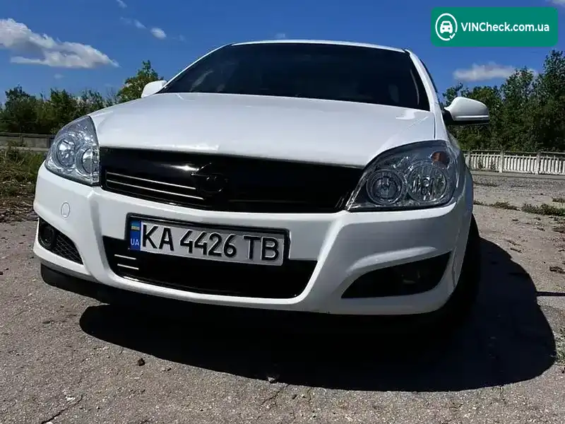 Opel Astra 2012, фото з оголошення 2 з 13, VIN W0L0AHL69CG059884
