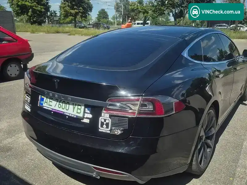 Tesla Model S 2012, фото з оголошення 2 з 15, VIN 5YJSA1DP8CFS00682