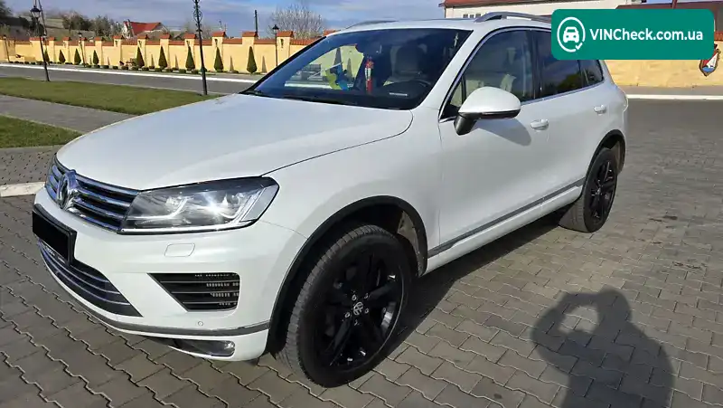 Volkswagen Touareg 2016, фото з оголошення 1 з 20, VIN WVGZZZ7PZGD028292