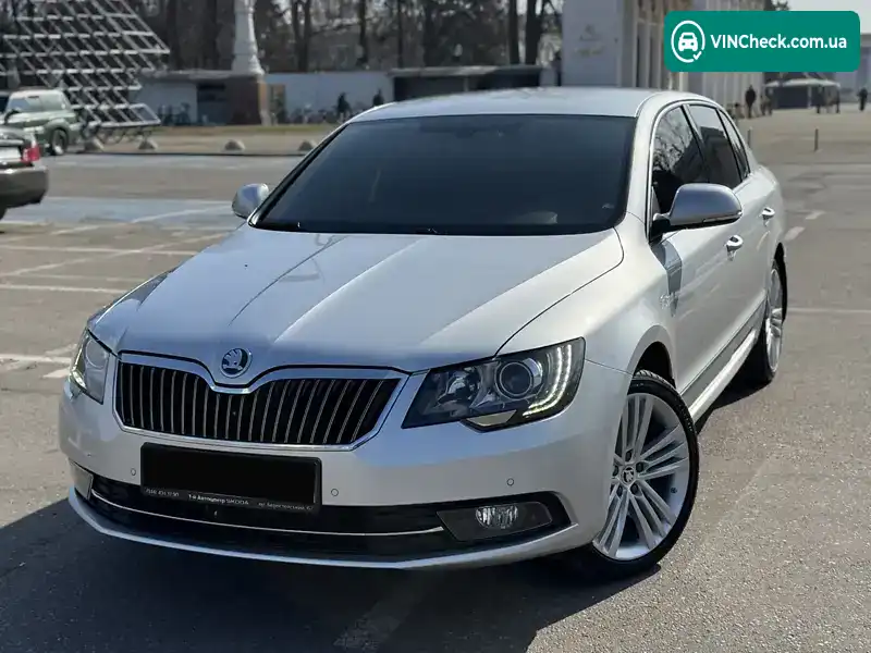 Skoda Superb 2013, фото з оголошення 1 з 20, VIN TMBCC93T7ED300214