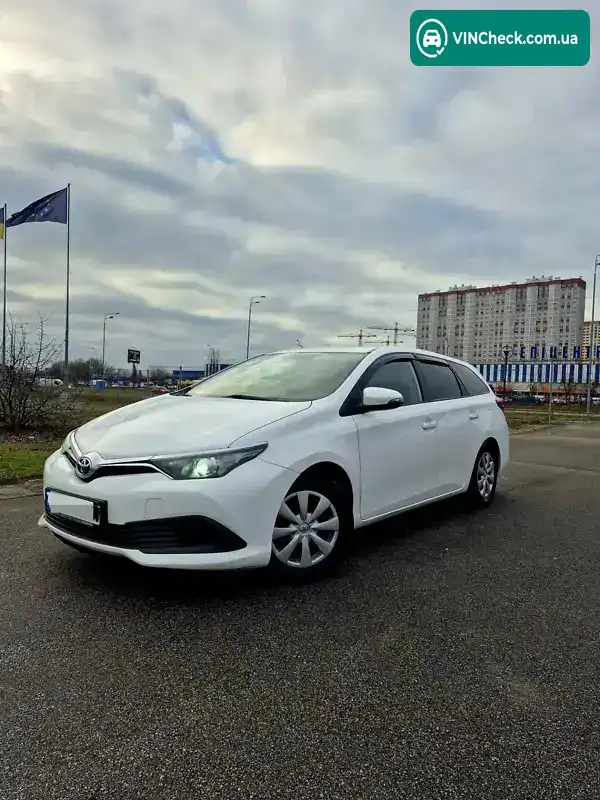 Toyota Auris 2015, фото з оголошення 1 з 21, VIN SB1ZE3JE30E084262