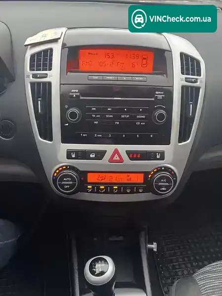 Kia Ceed 2008, фото з оголошення 1 з 20, VIN U5YFF24429L146103