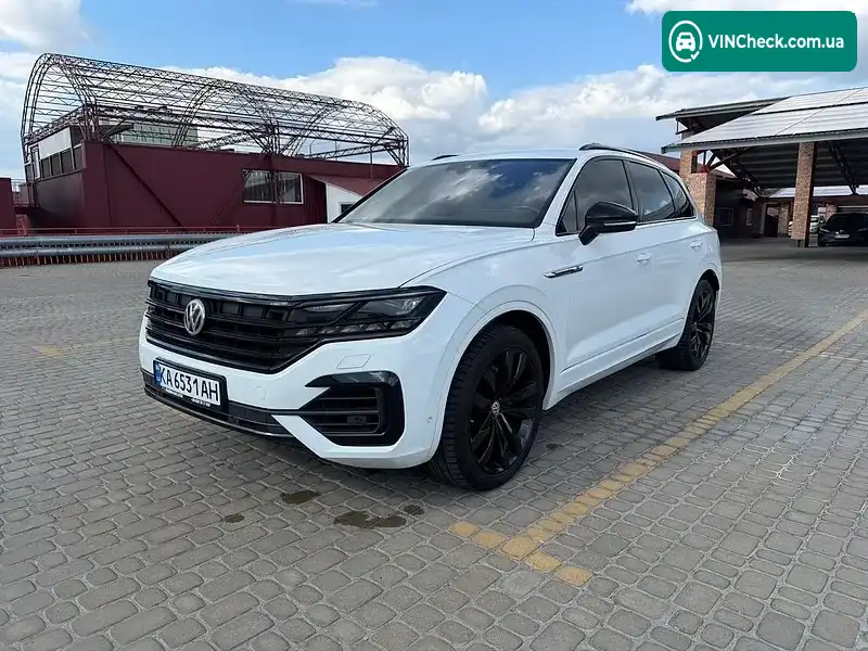 Volkswagen Touareg 2018, фото з оголошення 1 з 20, VIN WVGZZZCRZKD000719