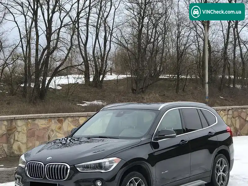 BMW X1 2016, фото з оголошення 2 з 8, VIN WBXHT3Z37G4A51898