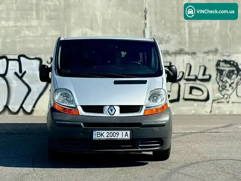 Renault Trafic 2005, фото з оголошення 2 з 20, VIN VF1FLBCB64V214670