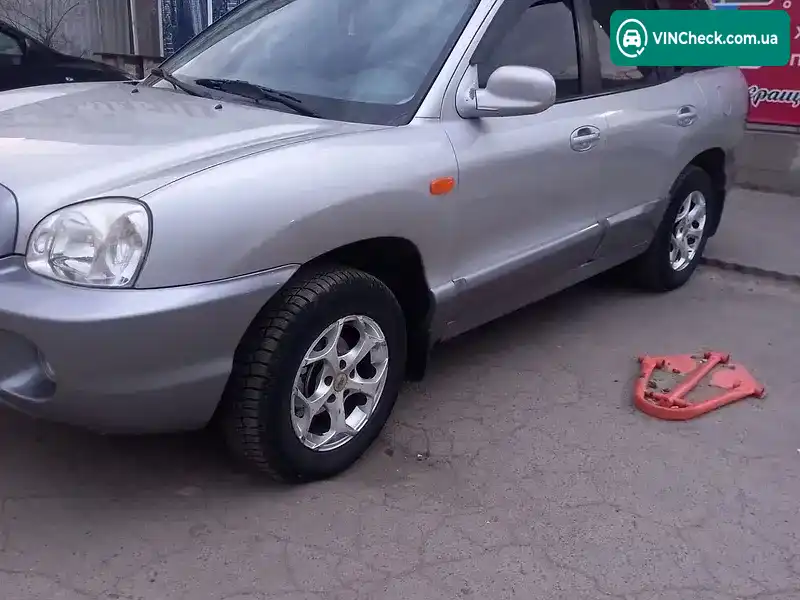 Hyundai Santa FE 2006, фото з оголошення 2 з 8, VIN Y6LSC81AP6L000517