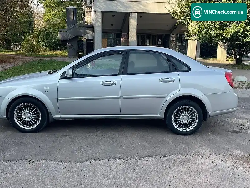 Chevrolet Lacetti 2008, фото з оголошення 2 з 15, VIN KL1NF196E8K829111