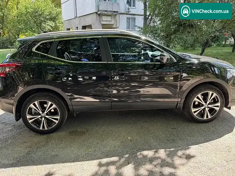 Nissan Qashqai 2018, фото з оголошення 2 з 11, VIN SJNFDAJ11U2213577