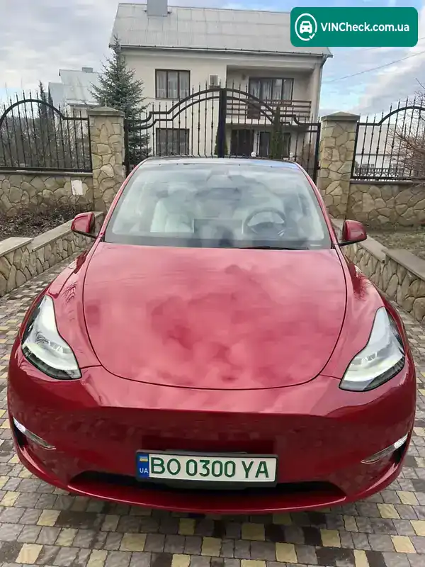 Tesla Model Y 2021, фото з оголошення 2 з 21, VIN 7SAYGAEE1NF344053
