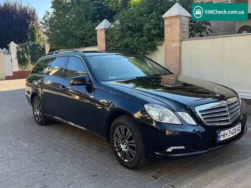 Mercedes-Benz E-Class 2010, фото з оголошення 1 з 18, VIN WDD2122021A250016