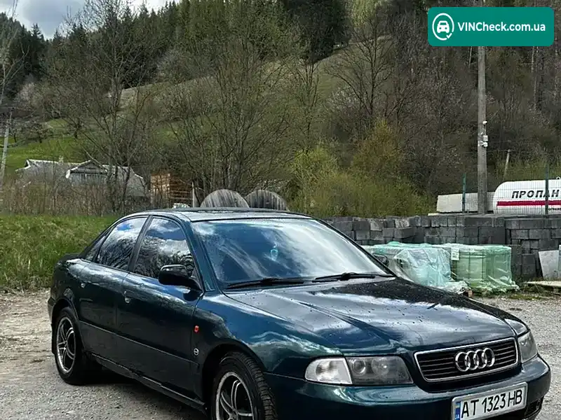 Audi A4 1996, фото з оголошення 1 з 11, VIN WAUZZZ8DZTA138835